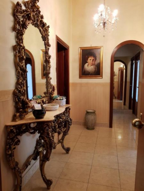 Отель La casa di Nonna  Неаполь